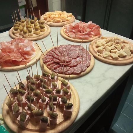 ホテル Locanda San Gallo Moggio Udinese エクステリア 写真